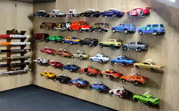 About the Hot Wheels Display Case